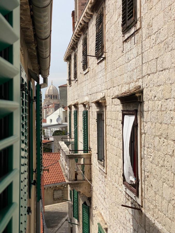 Ancient & Modern Apartment ชิเบนิก ภายนอก รูปภาพ