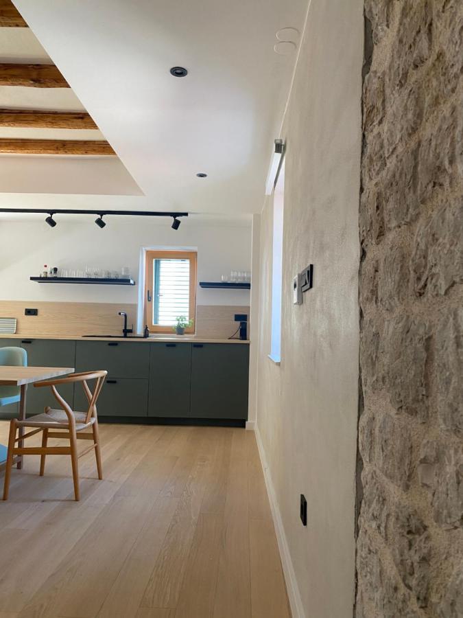 Ancient & Modern Apartment ชิเบนิก ภายนอก รูปภาพ