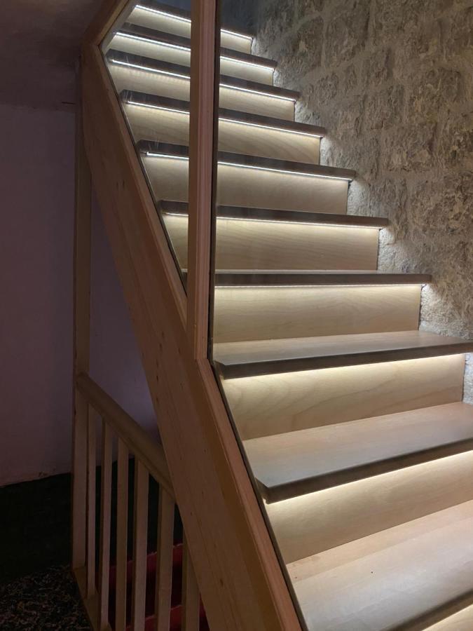 Ancient & Modern Apartment ชิเบนิก ภายนอก รูปภาพ