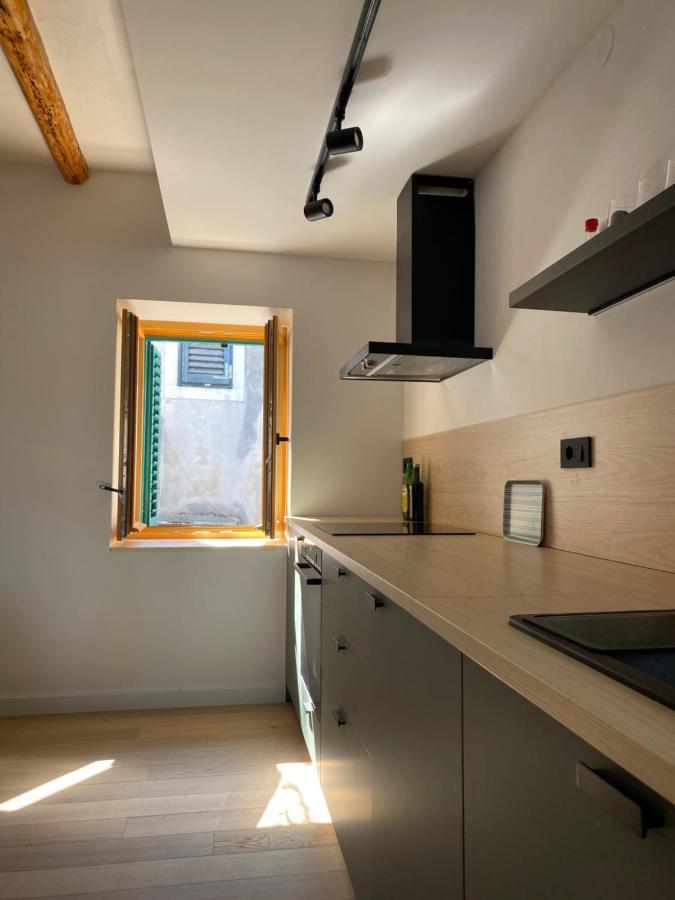 Ancient & Modern Apartment ชิเบนิก ภายนอก รูปภาพ