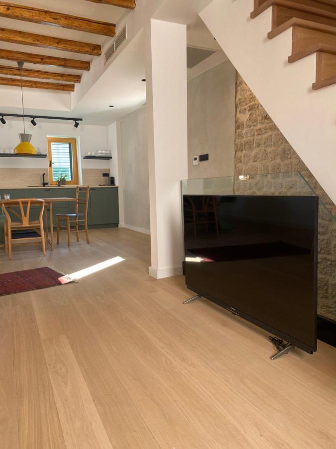 Ancient & Modern Apartment ชิเบนิก ภายนอก รูปภาพ