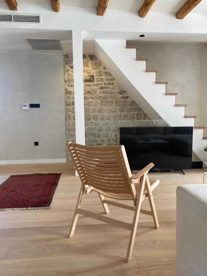 Ancient & Modern Apartment ชิเบนิก ภายนอก รูปภาพ
